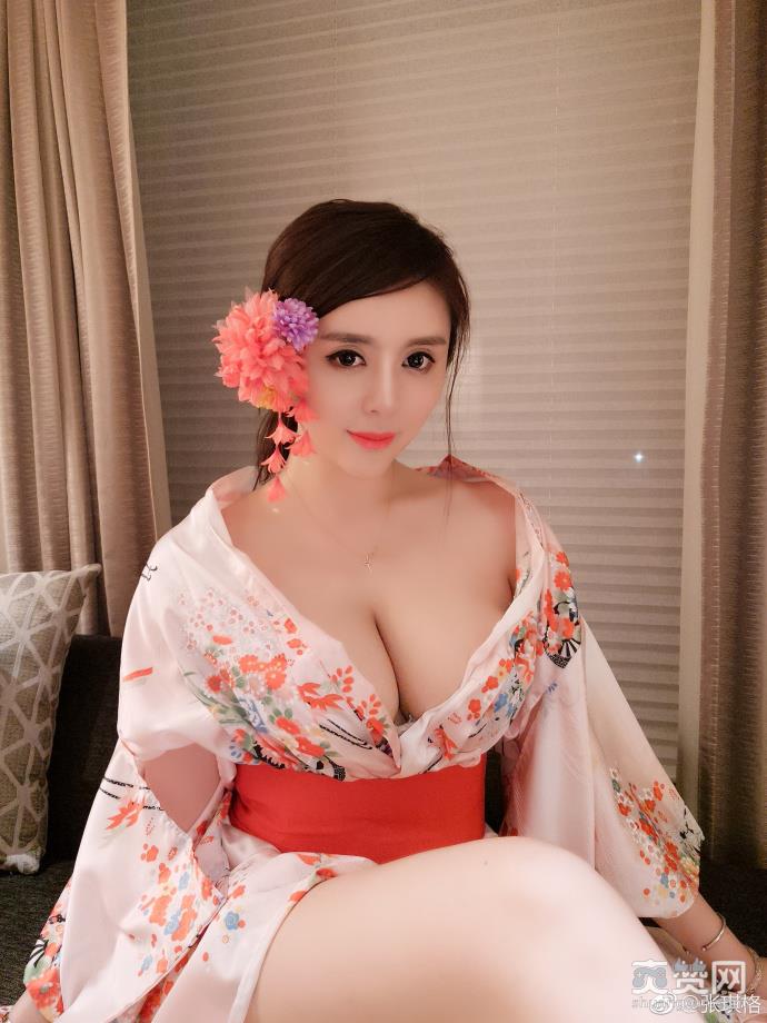 女主播,斗鱼七哥,照片,性感,爽赞网